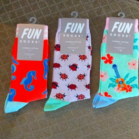 FUN SOCKS - Picture 1 of 2